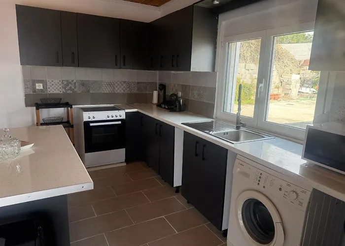 Little Paradis فيلة أرخانجلوس